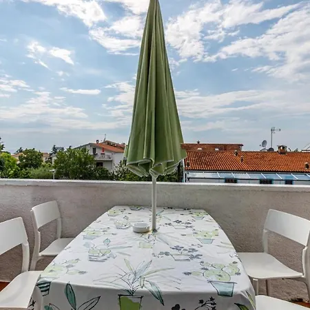 Apartment Luna 1 Porec