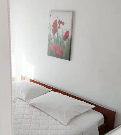 Apartment Luna 1 *