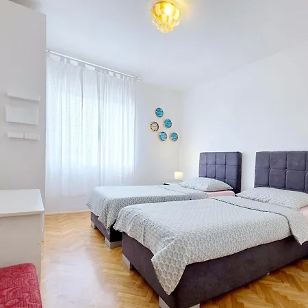 Luna 1 Apartman